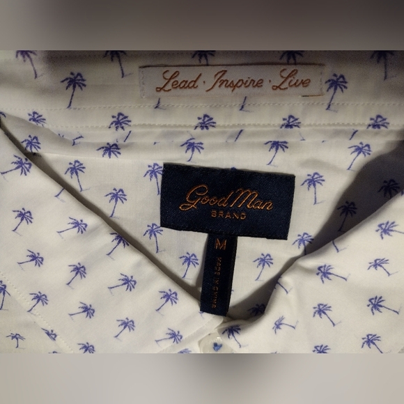 Good Man Brand White and Blue Short Sleeve Palm Tree Button Down Shirt - Picture 4 of 9